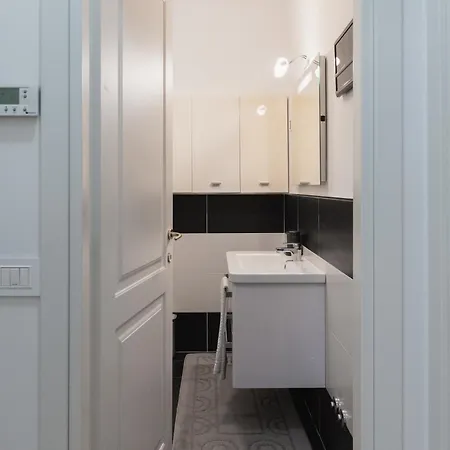 Smart Di Design Con Garage Privato - Italywego Apartment *