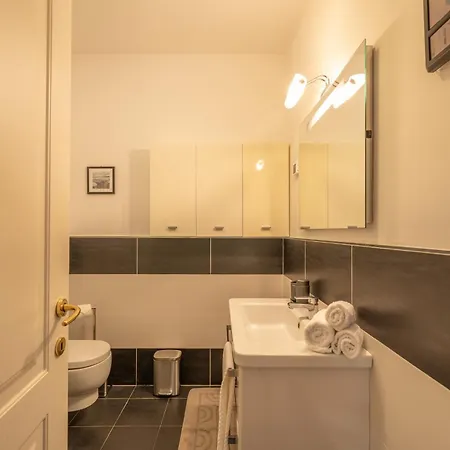 Apartment Bambagioni 14 - Smart Flat Con Garage Privato - Italywego *