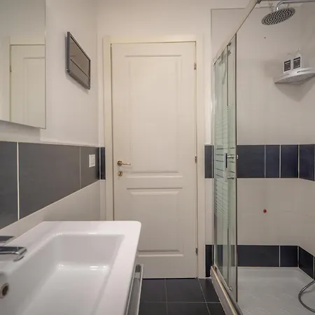 Bambagioni 14 - Smart Flat Con Garage Privato - Italywego *