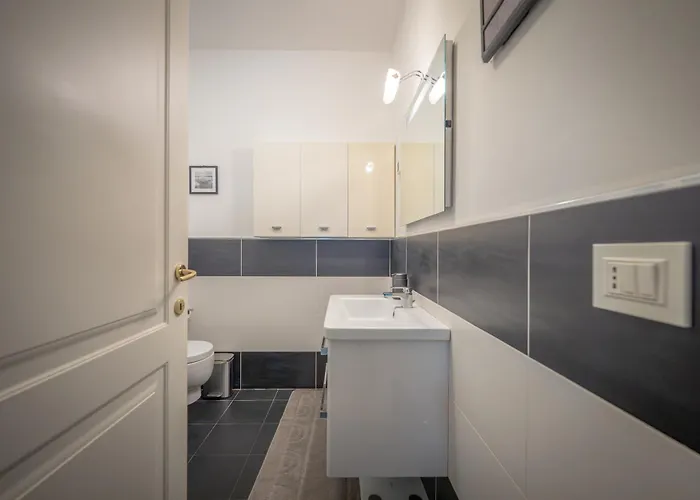 Apartamento Bambagioni 14 - Smart Flat Con Garage Privato - Italywego