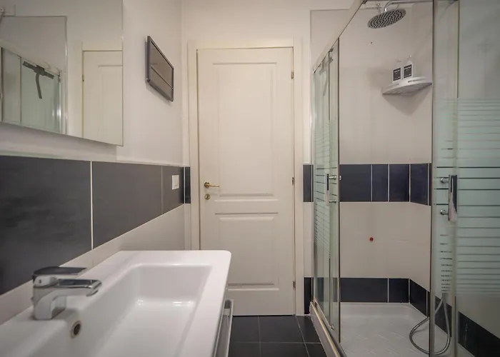 Bambagioni 14 - Smart Flat Con Garage Privato - Italywego *